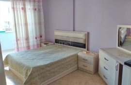 Yzberisht Shitet Apartament 1+1., Πώληση