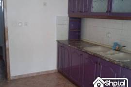 SHITET APARTAMENT 1+1 GJIROKASTER, Shitje