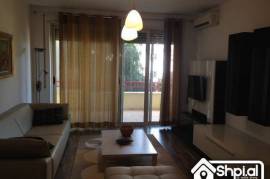 Jepet apartament 2+1 me qera, Alquiler