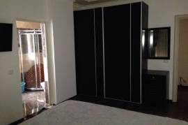 Apartament 2+!, Vente