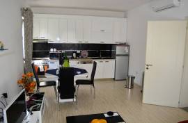 Apartament me qera ditore, Huren