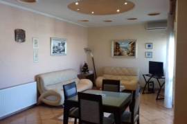 Jepet me qira apartament 2+1 super mobilim, Alquiler