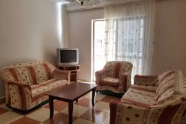 JEPET ME QERA apartament 1+1, Location