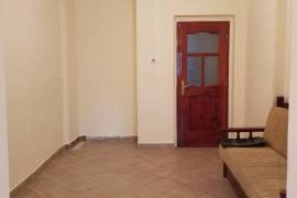 Shitet Apartament 2+1 , Venta