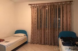 SHITET APARTAMENT 2+1 PRANE EL SAHARASE,UNAZA E RE, Venta