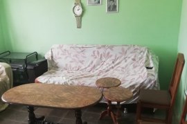 SHITET APARTAMENT NË LAGJEN KADRI QYSTRI, LUSHNJE, Venta