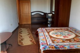 JEPET ME QIRA APARTAMENT 1 + 1 KONGRESI, LUSHNJE, Qera