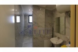 Shitet ose apartament 2+1 në rrugën e Kavajës., Venta