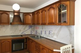 Shitet ose apartament 2+1 në rrugën e Kavajës., Venta