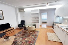 Apartament 2+1 ne Zemer te Bllokut, Ενοικίαση