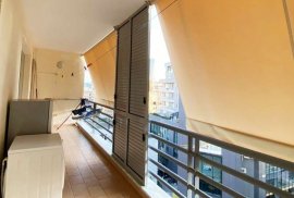 Super Apartament 1+1+Ballkon Ne Qender, Bérlés