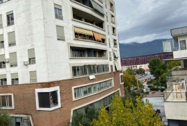 Apartament 4+1+2WC Me Qira Per Zyra Me Super Hpsr, Ενοικίαση