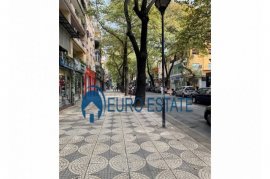 Tirane shes ambjent biznesi, 31 m² 80.000 euro