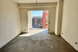 Shitet Apartament 3+1+2 tek Bulevardi i Ri, Sale