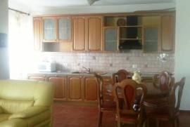 Apartament me qera ne Bllok, Qera