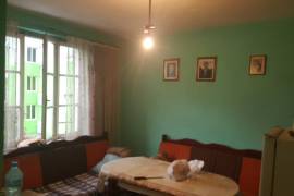 Shitet apartamenti 2+1 ne Rrugen "Muhamet Gjo, Vente