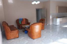 Ne Selite Jepet Me Qira Super Apartament 2+1, Affitto