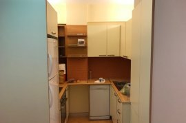 Shitet Apartament me pamje ballore ne Sarande, Vente