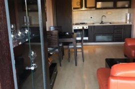 Jepet me qera apartament 1+1 prane 'Kopshtit Zoo, Ενοικίαση