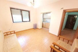 Shitet Apartament 1+1+Bllk, ne Ali Dem, Venta