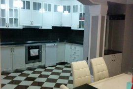 APARTAMENT 3+1 PER QIRA TEK KOPSHTI ZOOLOGJIK, Qera