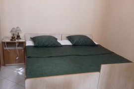 APARTAMENT ME QIRA 1+1 TEK PAZARI I RI, Ενοικίαση