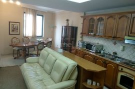 Jepet me qira apartament 2+1 tek Stacioni i Trenit, Bérlés