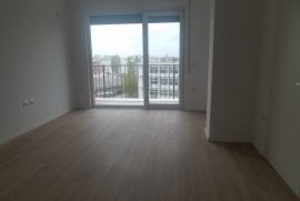 APARTAMENT ME QIRA 2+1,21 DHJETORI, Miete