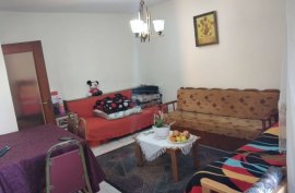 Shitet Apartament 1+1 Tek Mine Peza ., Sale