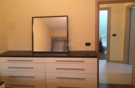 Shitet Apartament 2+1, Tek ProFarma, Vente