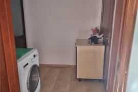 Jepet me qera apartament 1+1, Alquiler