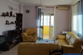 Shitet Apartament 2+1 , Πώληση