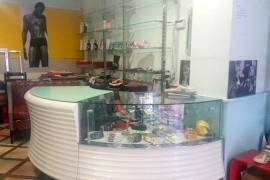 Dyqan 35 m2 me qera te st. Dinamo, Qera