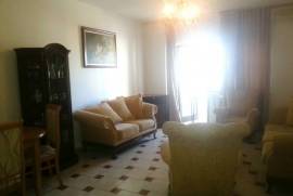 Shitet apartament 3+1 ne Bllok, tek Piceri "E, Vente