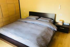 Jepet me qira  apartament 2+1 pranë një rezidence, Qera