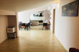 Jepet me qira  apartament 2+1 pranë një rezidence, Qera