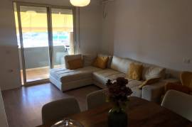 Jepet me Qera Apartament, Location