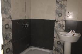 Shitet apartament 1+1 tek liqeni i thatë, Vente