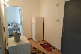 SHITET APARTAMENT NË LAGJEN SKËNDER LIBOHOVA, LUSH, Shitje