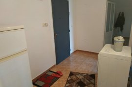 SHITET APARTAMENT NË LAGJEN SKËNDER LIBOHOVA, LUSH, Shitje