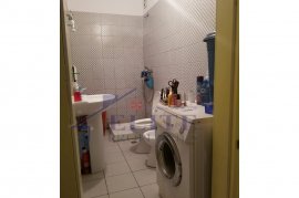 Shitet apartament 1+1 në Yzberisht, Vente