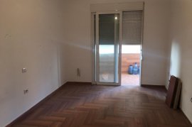 APARTAMENT 2+1 PER SHITJE ,ASTIR , Shitje