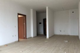 SHITEN APARTAMENTE NË LAGJEN KONGRESI, LUSHNJE, Verkauf