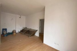 ???? Shitet Apartament sip 133m2, Shitje