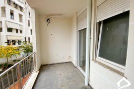  Shitet Apartament sip 96m2, Verkauf