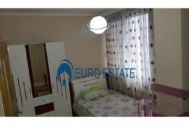 Tirane, shes apartament 2+1, 120.000 Euro (Ringu), Πώληση