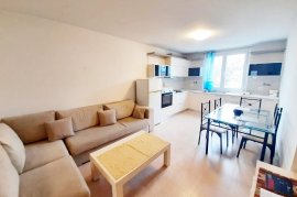 Apartament 2+1 me Ballkon ne Myslym Shyr, Huren