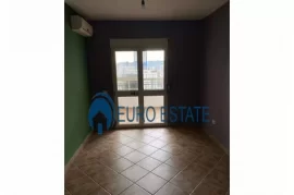 Tirane, Apartment me qera 3+1,140 m² (St.Trenit), Alquiler