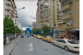 Tirane, shes Ambjent biznesi 77 m²(Rr.Hasan Alla)