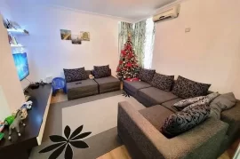 Super Apartament, Universiteti Europian, Ενοικίαση